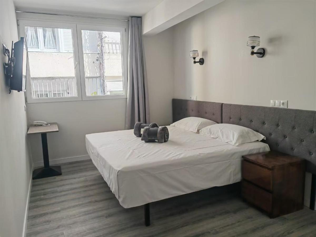 Hostal Golden 21*** Madryt Zewnętrze zdjęcie