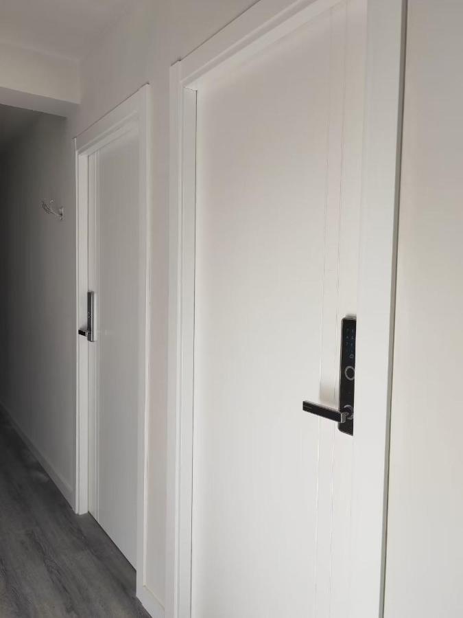 Hostal Golden 21*** Madryt Zewnętrze zdjęcie