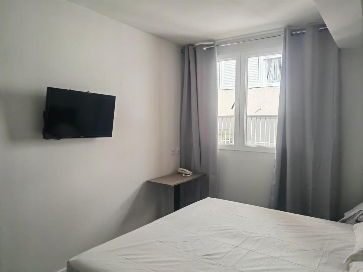 Hostal Golden 21*** Madryt Zewnętrze zdjęcie