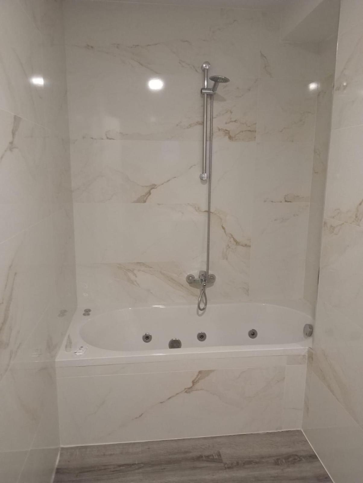 Hostal Golden 21*** Madryt Zewnętrze zdjęcie